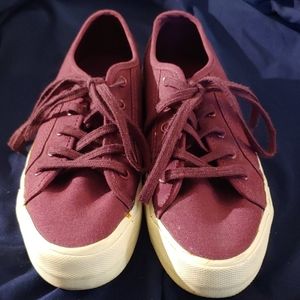 American Eagle Canvas Sneakers